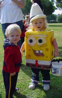 aly and toby waiting for the parade in the park to begin