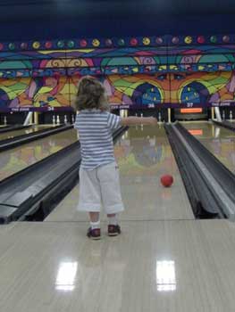 aly bowling