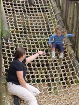 helen rescuing aly