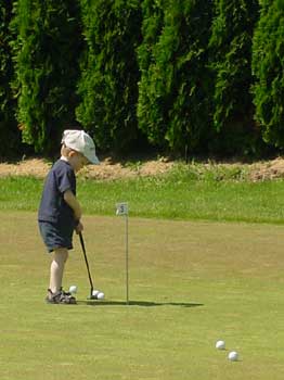 practising putting