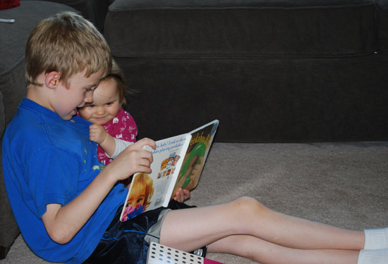 toby reading to zoe