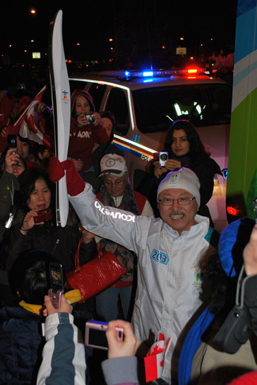 al sakai running with the torch